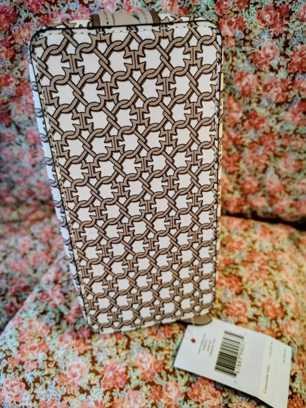 NWT kate spade makeup pouch bag MSRP $69